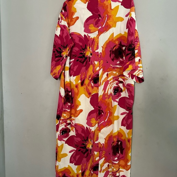 Vibrant Red and Orange V-Neck Midi Sundress - Picture 4 of 4